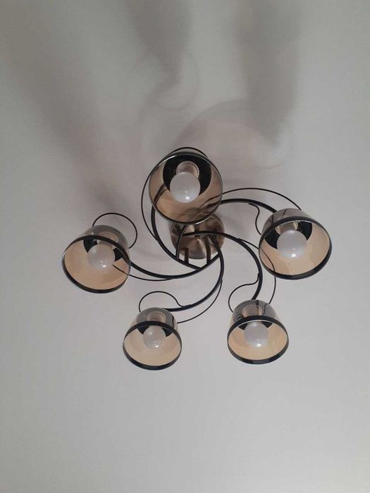 Люстра красивая для всех комнат