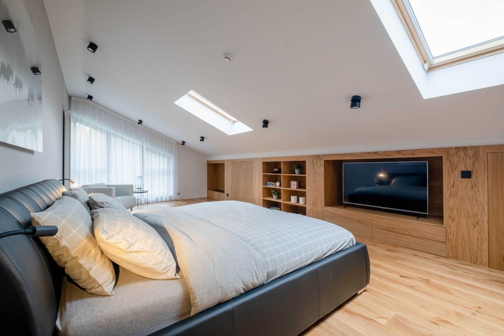 Продава се Къща в София, Център - 460 кв.м за 2453 €/кв.м - Снимка #11