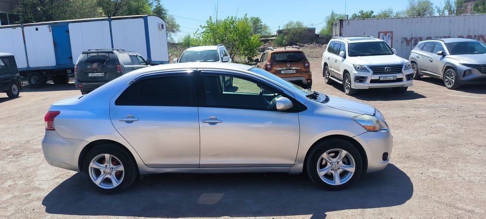 Продам Toyota Yaris
