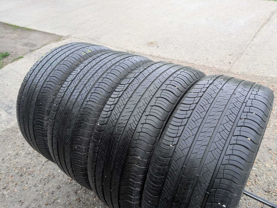 265/45 R21 • All Season • Michelin Latitude Tour HP 104W | 4 buc | DOT 2022 | Pret/buc