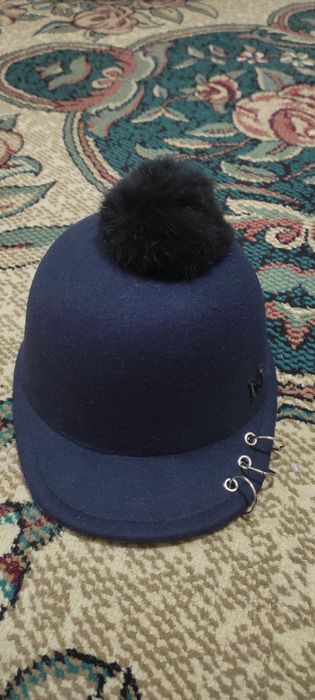 Шапочка на девочку новая