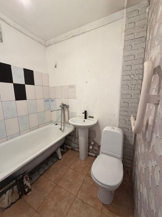 Продам 1 комнатную квартиру