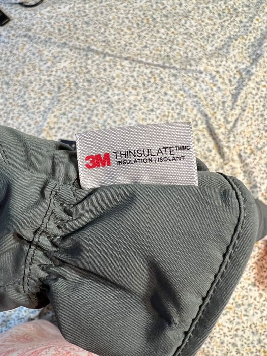 Combinezon H&M mărimea 74 cu botoșei și mănuși, noi