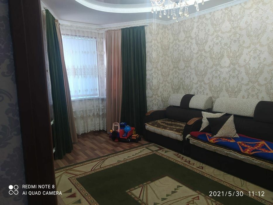 Продаю квартиру Возле базара