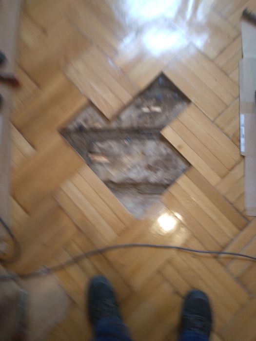 Reparatii tamplarie,usi,ferestr,scari,etc, montat uși,feronerie, geam