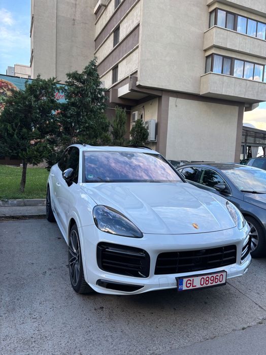 Vând Porche Cayenne GTS 2021