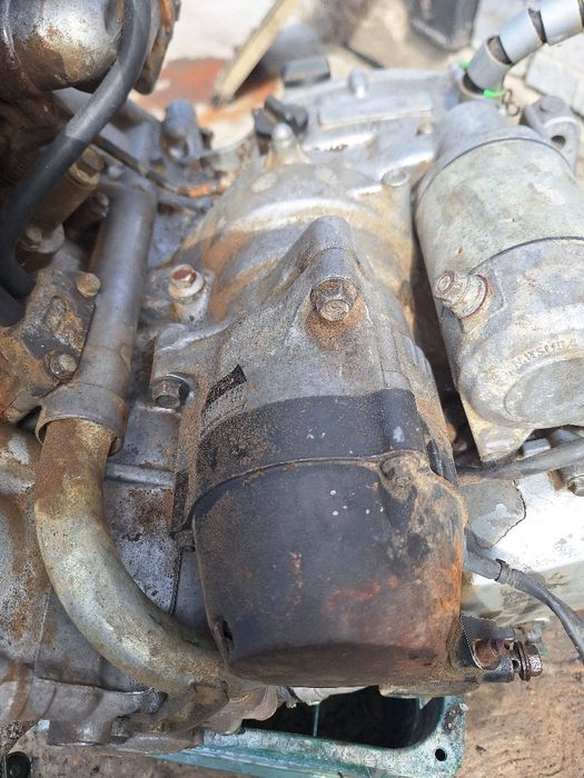 vând motor yamaha r thunderace