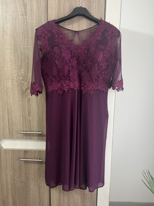 Rochie visinie, marimea 52