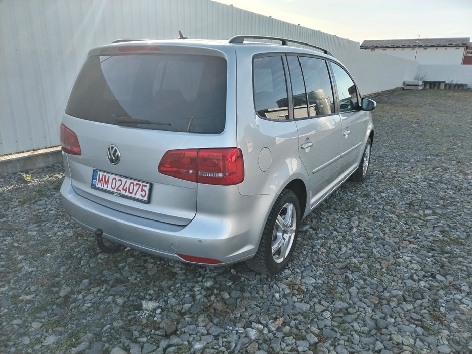 Vw TOURAN /AN 2011/1.2 BENZINA 105cp/7 LOCURI /EURO5