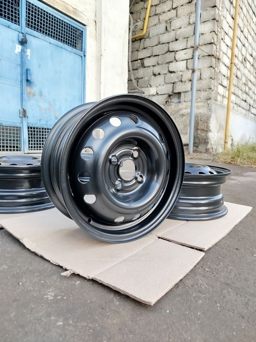 Spark Nexia 1-2 uchun radnoy GM Qora Diska R14.