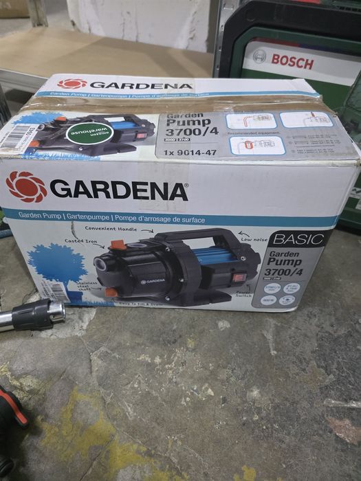 Pompa de gradina 800 W debit 3700 l/h Gardena 3700/4 Basic