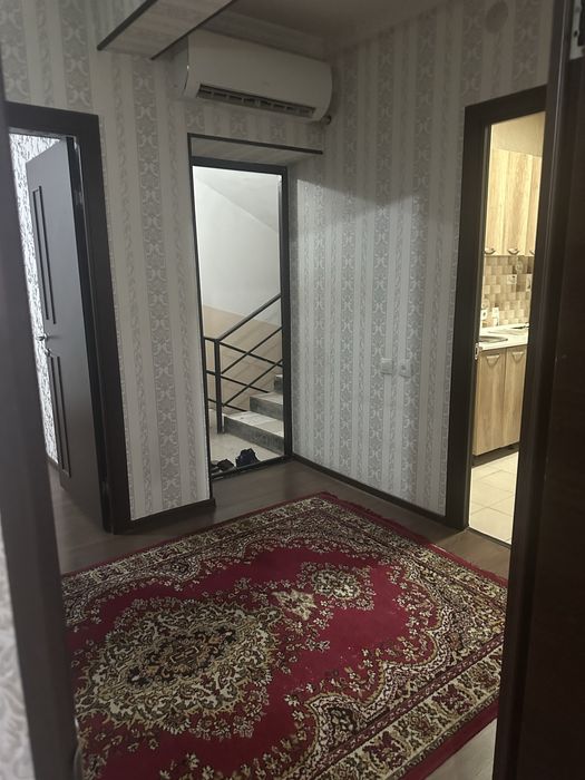 Kvartira 3 xonali kfolati bilan