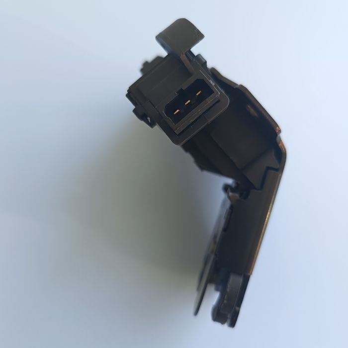 Брава за багажник/ заден капак Audi A3 8P, A4 B7, A6 C6,Q7,TT, Нова