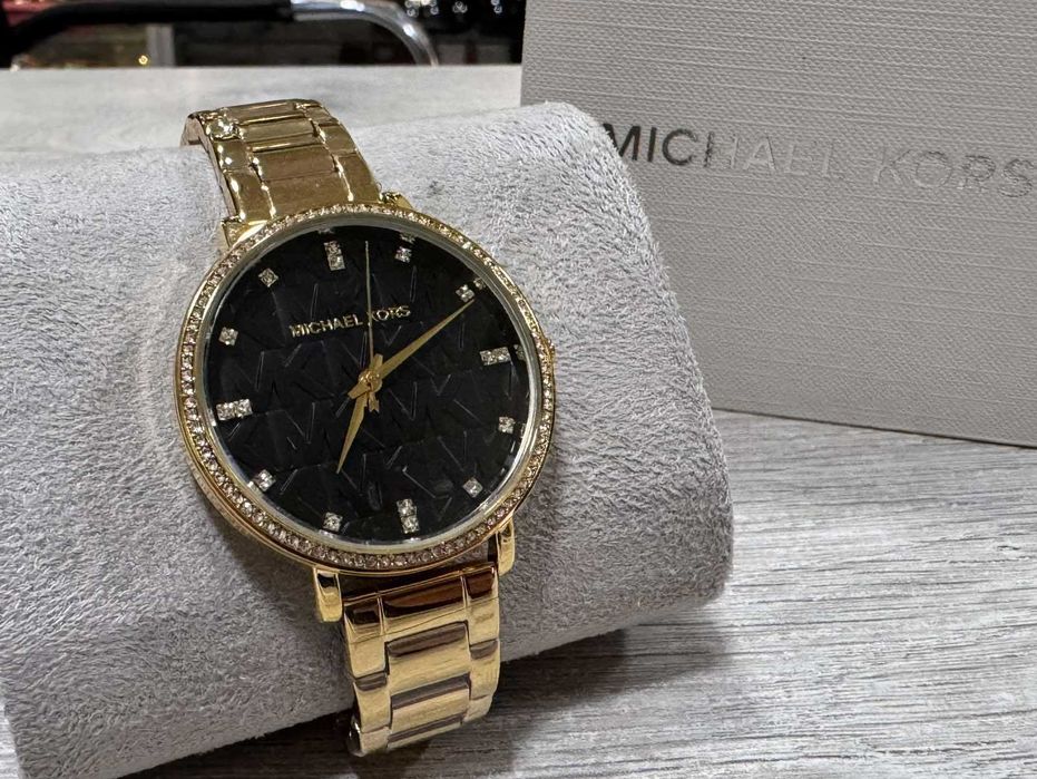 Дамски часовник Michael Kors Pyper Black Pearl MK4593