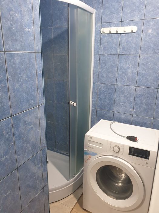 Garsoniera de inchiriat la viaduct