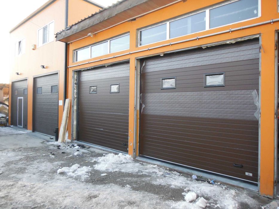 Usa sectionala izolata de garaj rezidential 2500/2000 xpt doors