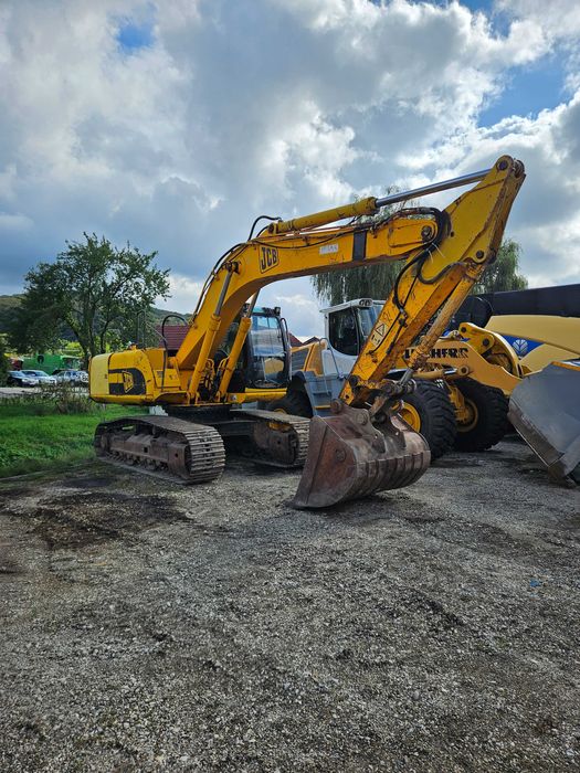 De vanzare Excavator JCB JS220
