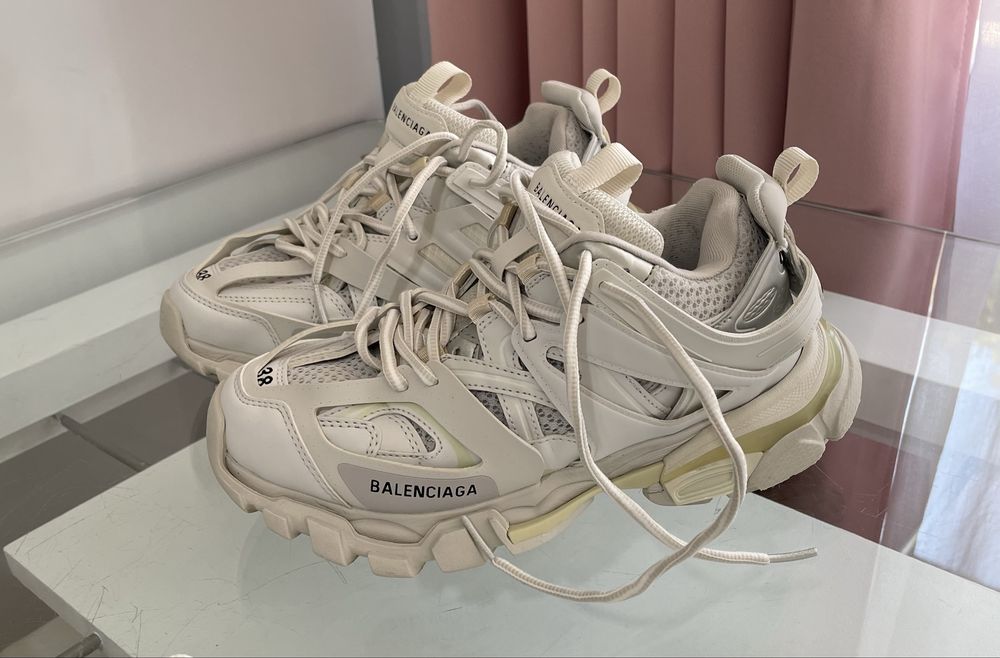 Маратонки Balenciaga track бели