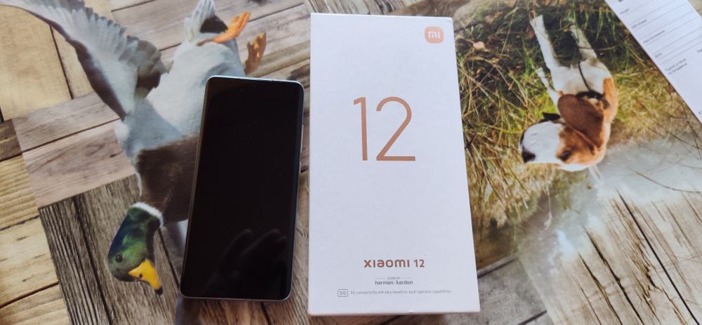 Xiaomi 12        .