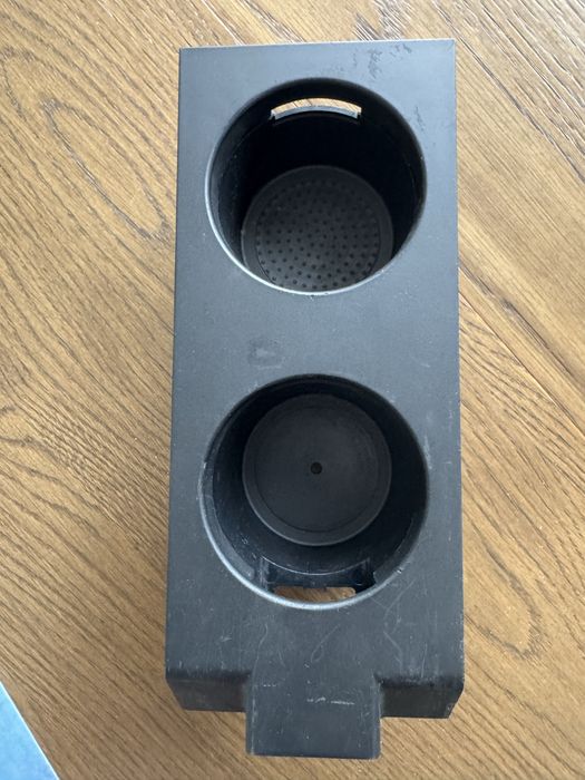 Cup holder за Audi A3/S3 8L, за подлакътника