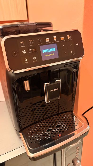 Кафеавтомат Philips 5400