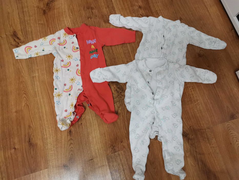 Бебешки дрехи - гащеризони