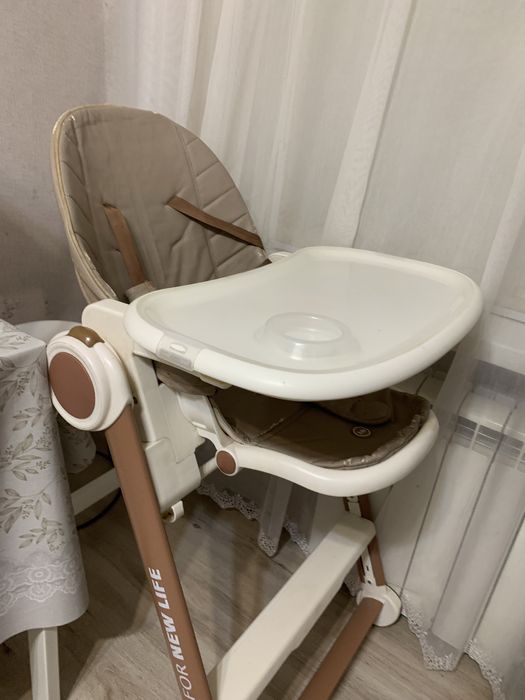 Стул для кормления