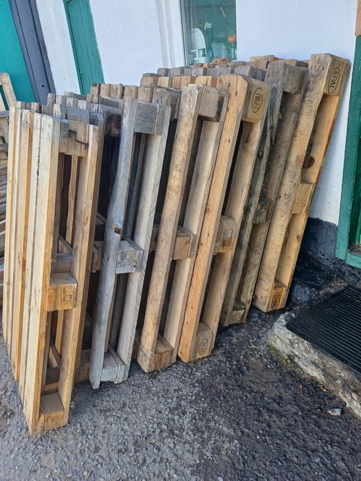 Продам поддоны деревянные