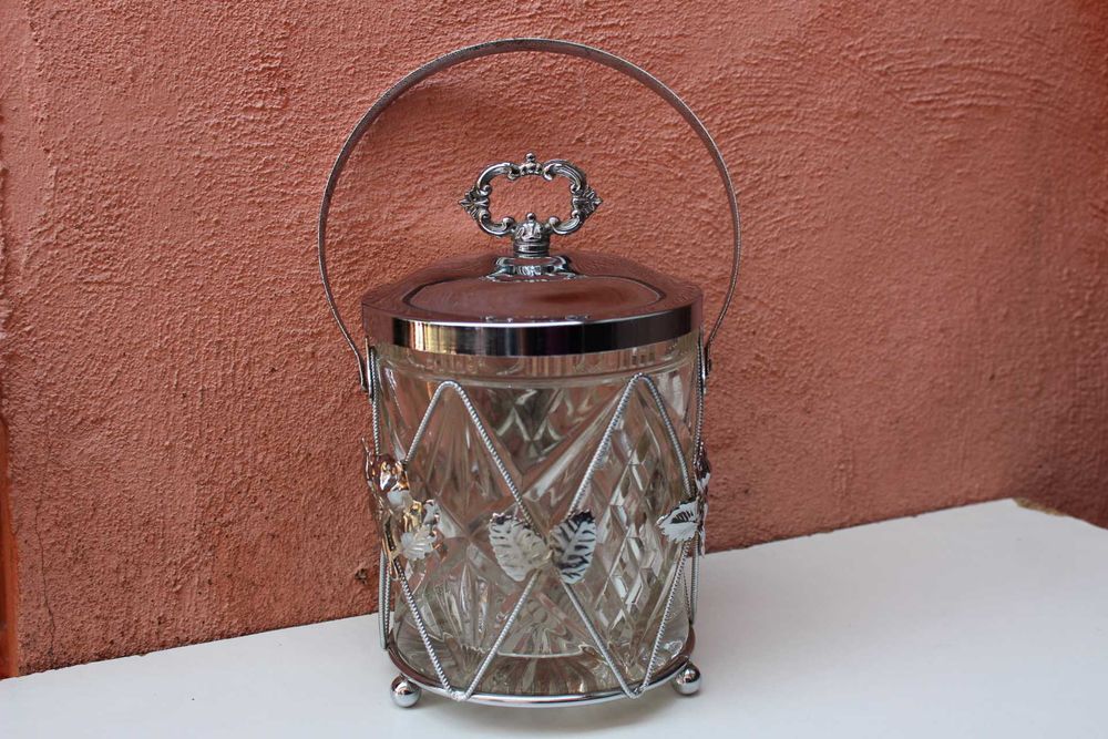 Bomboniera sticla taiata/metal ANGLIA, prima parte secol 20