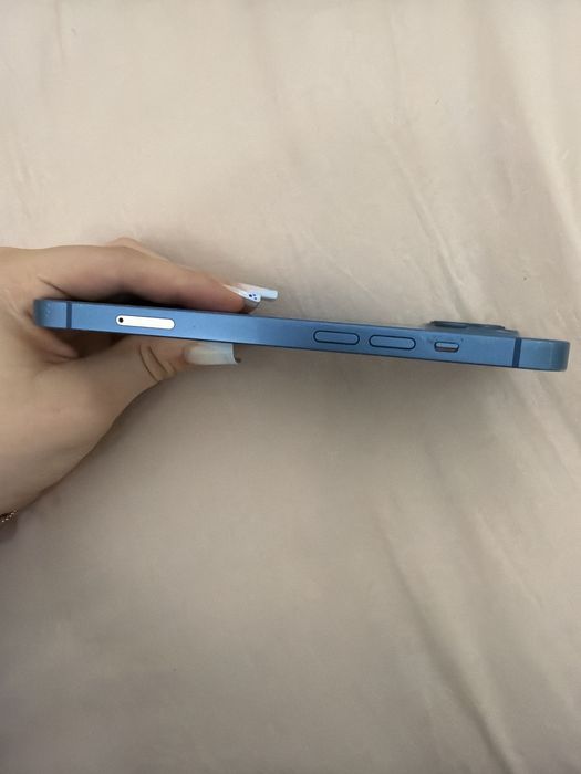 Iphone 13 ,128GB , Albastru ,vine cu usa