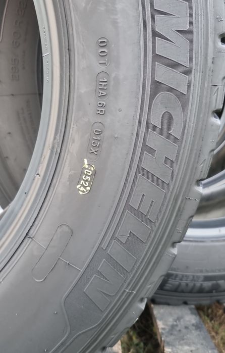 4 Anvelope Camion Tractiune Michelin 295/60 R22.5  DOT0524.