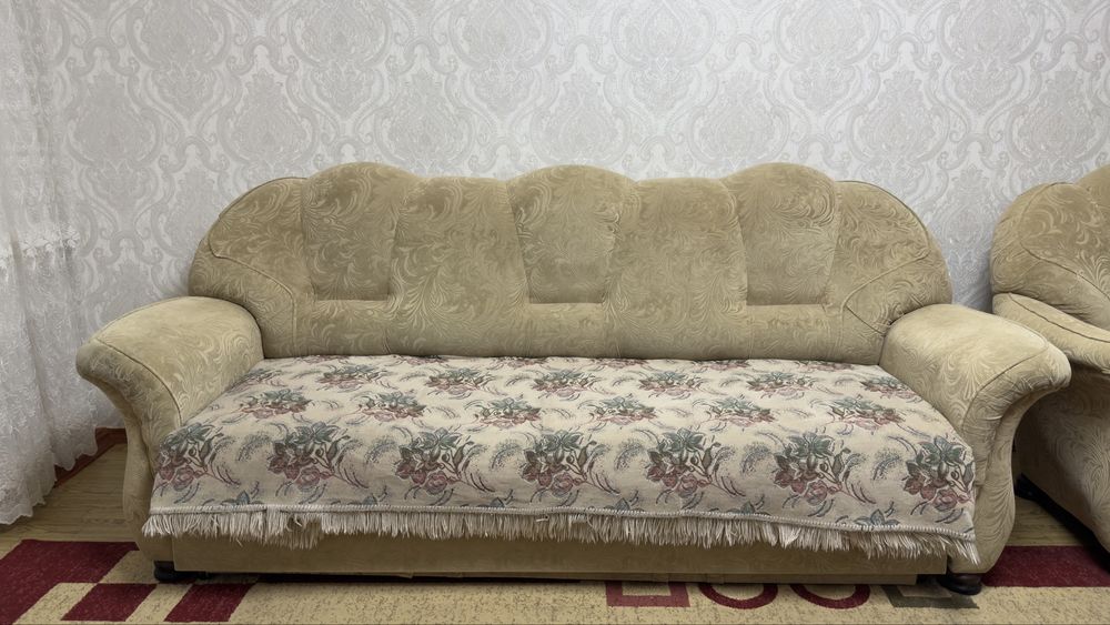 Продам диван и кресло