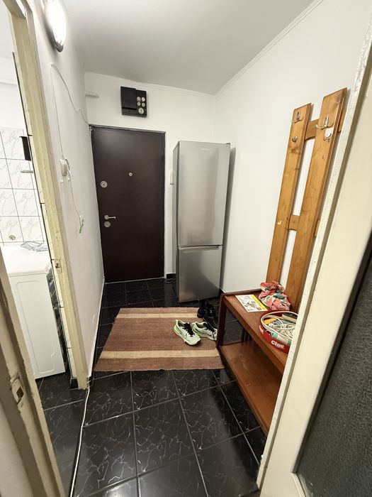 Se inchiriaza garsoniera in Rm Valcea, nord