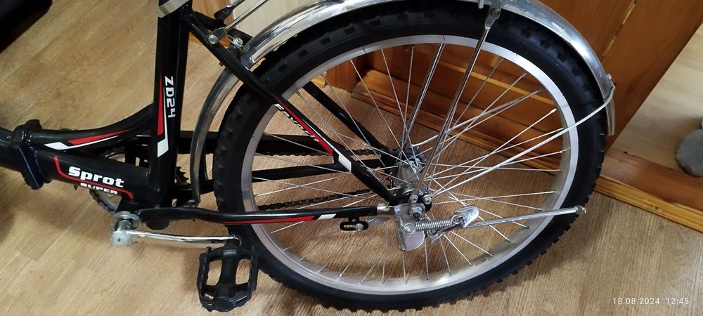 Продам два велосипеда.