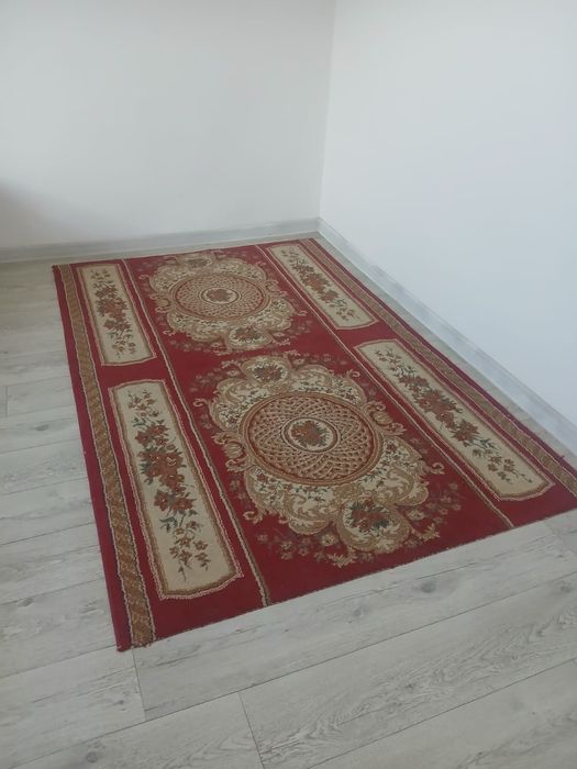 Хорошие ковры в отличном состоянии