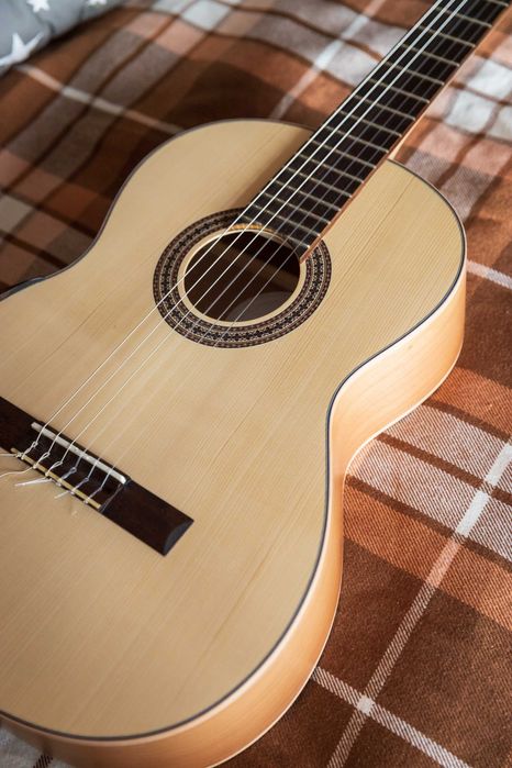 Классическая гитара, Manuel Rodriguez E-65