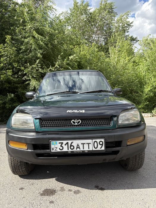 Продам toyota raf4