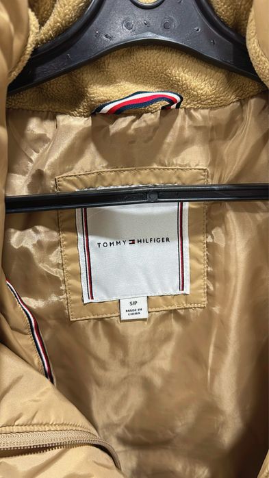 Пуховик Tommy Hilfiger S