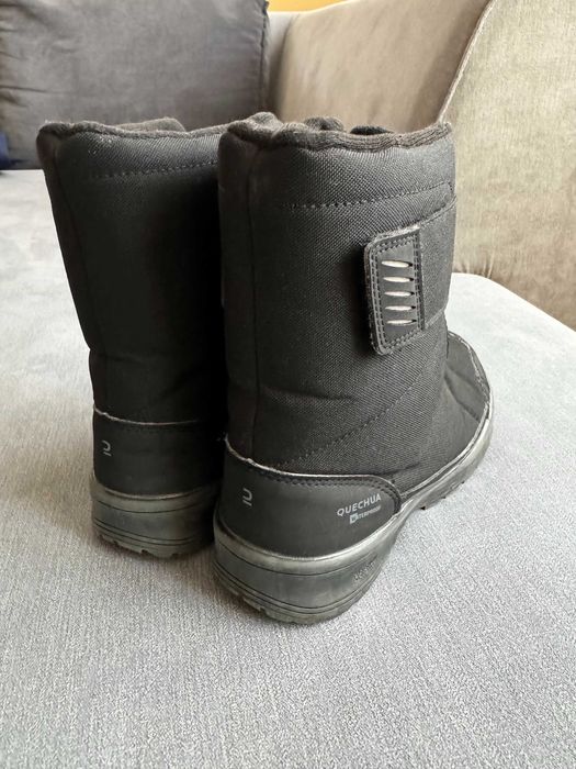 Зимни боти Decathlon - 35 номер, но са умалени за 34,  много запазени