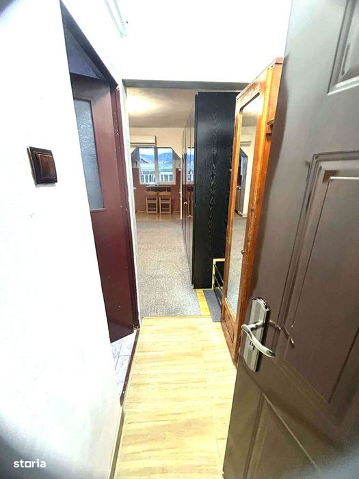 Garsoniera 26mp zona Unitatea Militara 32.500eur neg