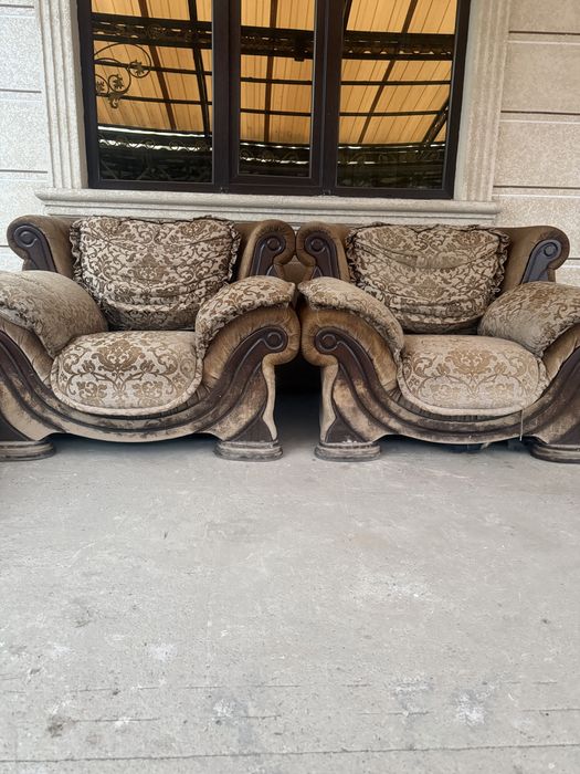 Диван и кресло 3