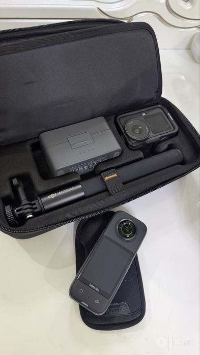 DJI osmo 6, DJI mic mini 2, Insta 360 x3