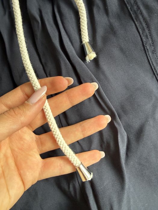Pantaloni lejeri Zara • XS