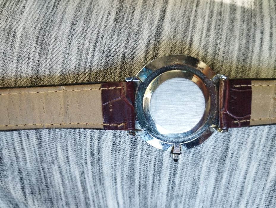 Часы наручные мужские