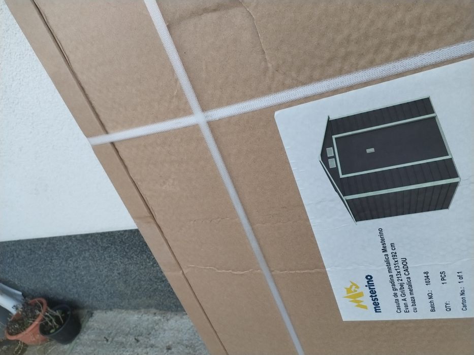 Vànd Căsuță metalică nouă