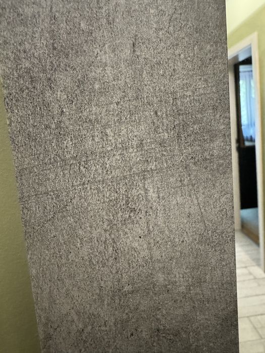 Огледало с сив цвят