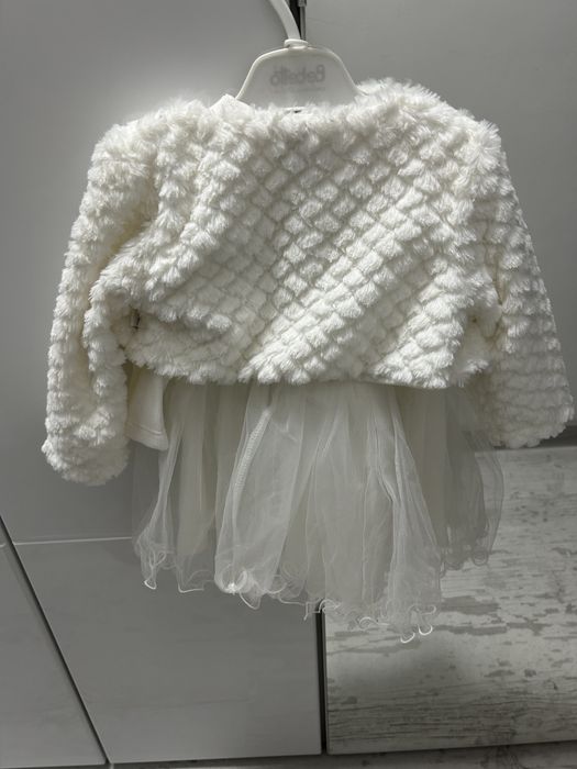 Бяла рокля за кръщене/годинка