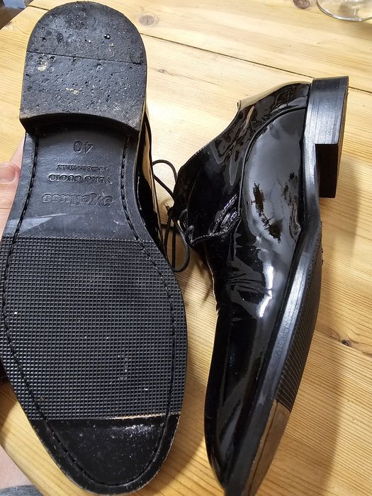 Pantofi eleganți din piele lucioasă Melluso (Italia)
