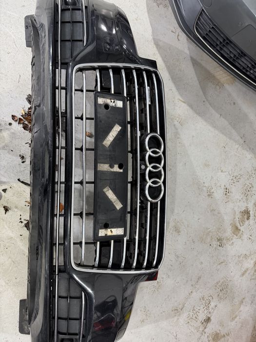 Bara fata completa audi a8 2016
