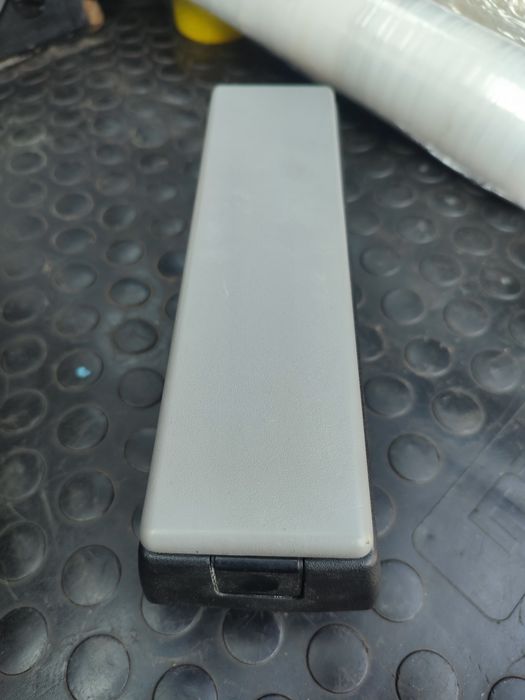 Кассетница на БМВ Е34